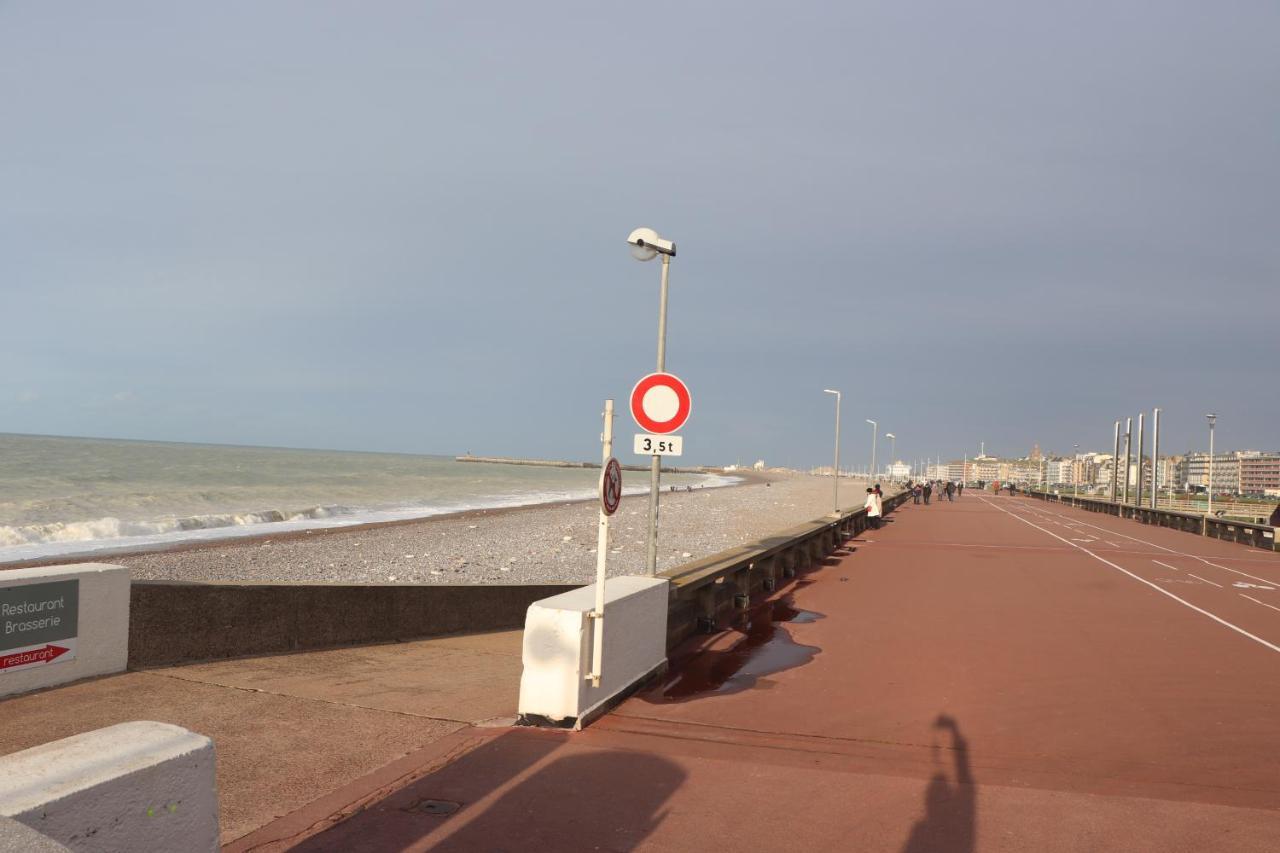 Suite Melody Double Balneo, Home-Cinema, Terrasse A Dieppe Buitenkant foto